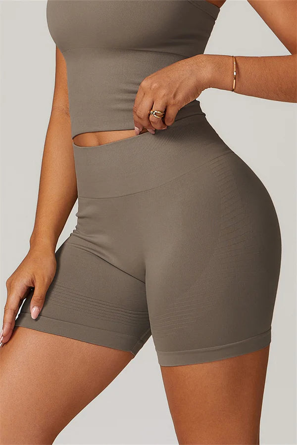 Delight Shorts - Sand